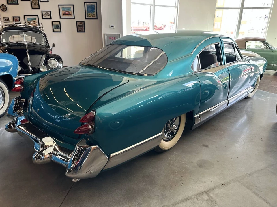 1954 Kaiser - Image 3 of 21