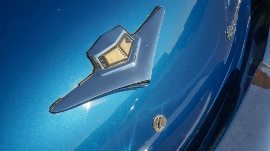 1954 Kaiser - Image 16 of 27