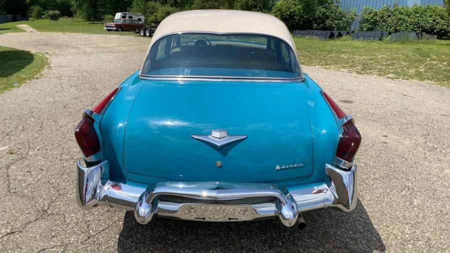 1954 Kaiser - Image 4 of 31
