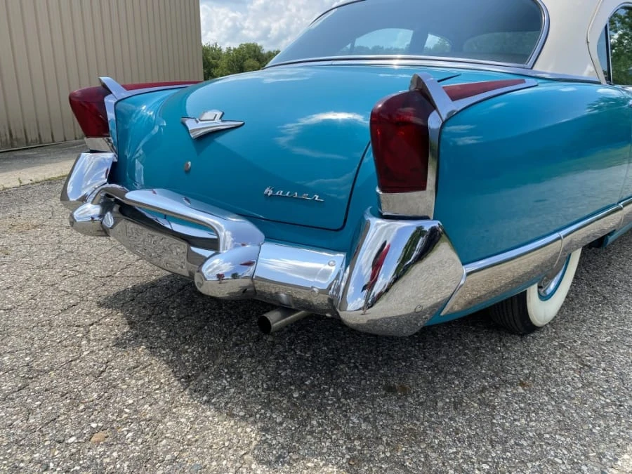 1954 Kaiser - Image 11 of 31