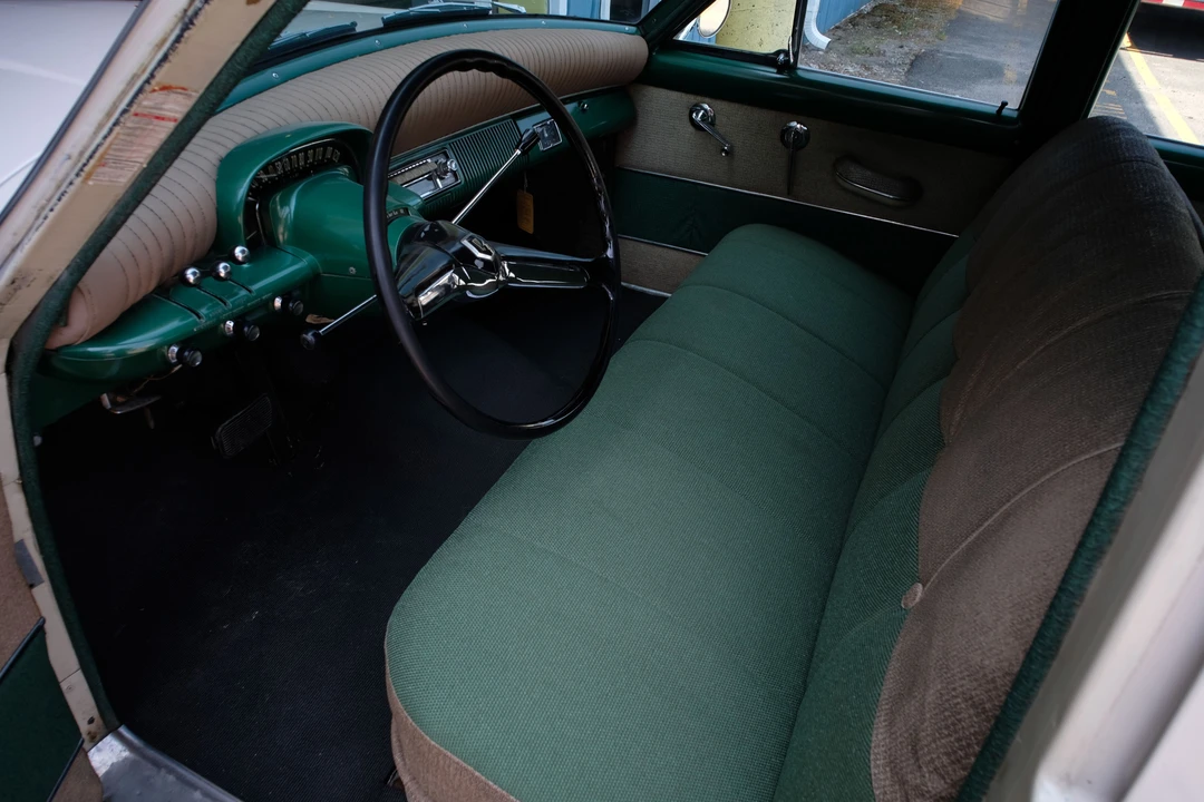 1954 Kaiser - Image 21 of 25