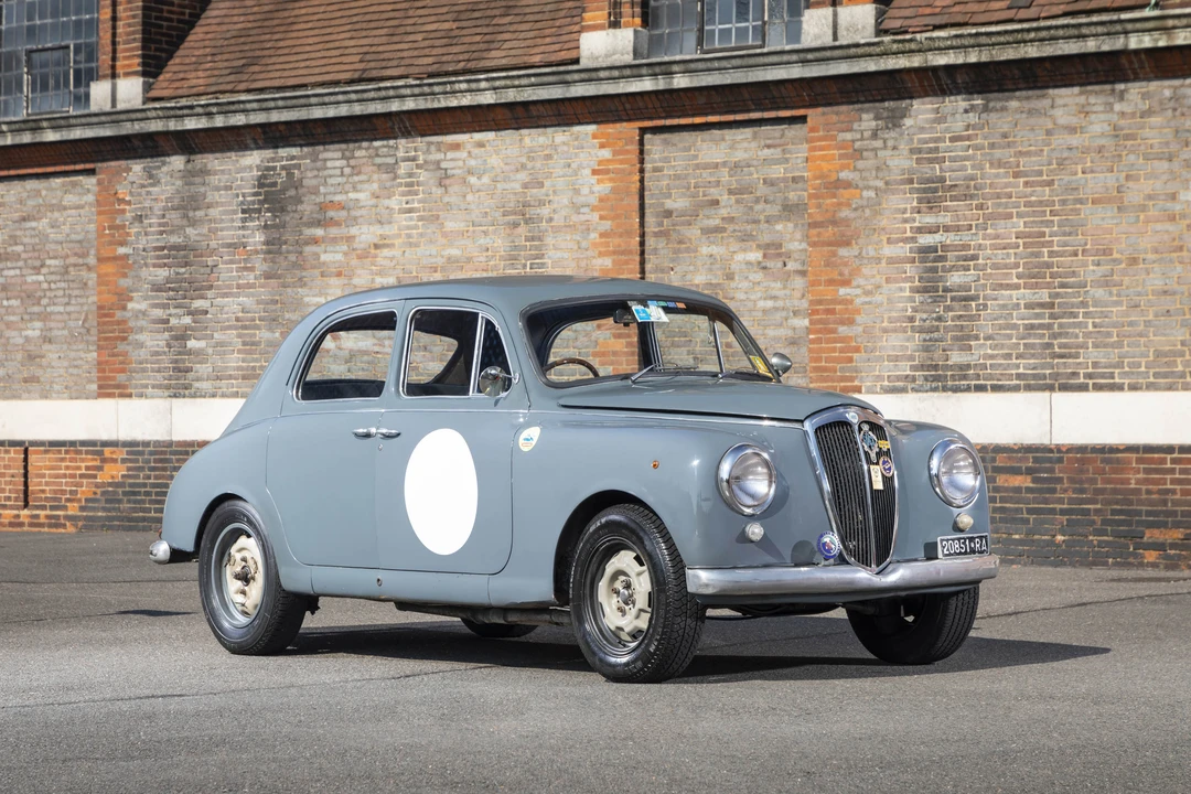 1954 Lancia - Image 4 of 31