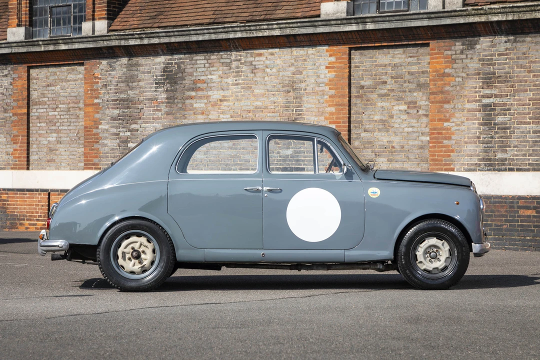 1954 Lancia - Image 5 of 31