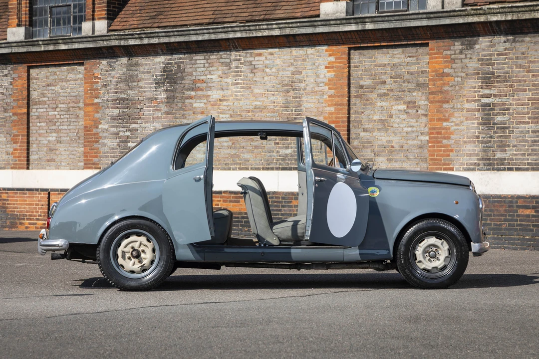 1954 Lancia - Image 12 of 31