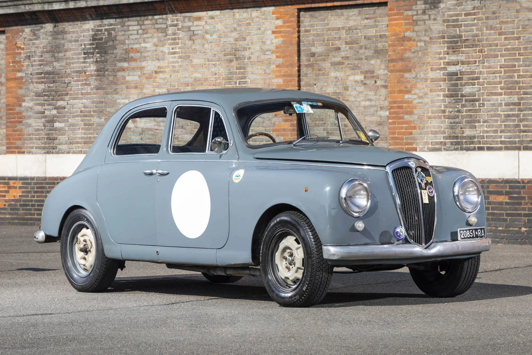 1954 Lancia - Image 2 of 31