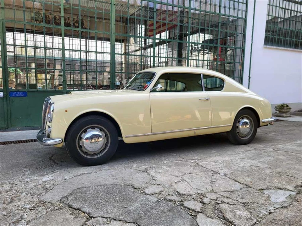 1954 Lancia Aurelia - Image 3 of 31