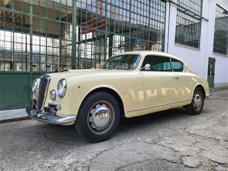 1954 Lancia Aurelia - Image 4 of 31