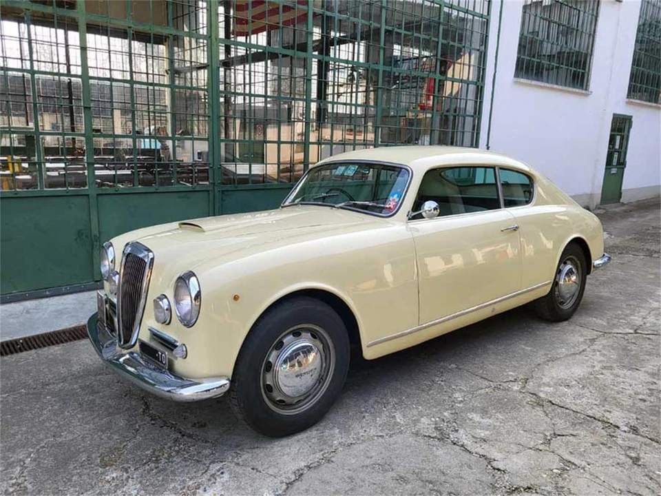 1954 Lancia Aurelia - Image 5 of 31