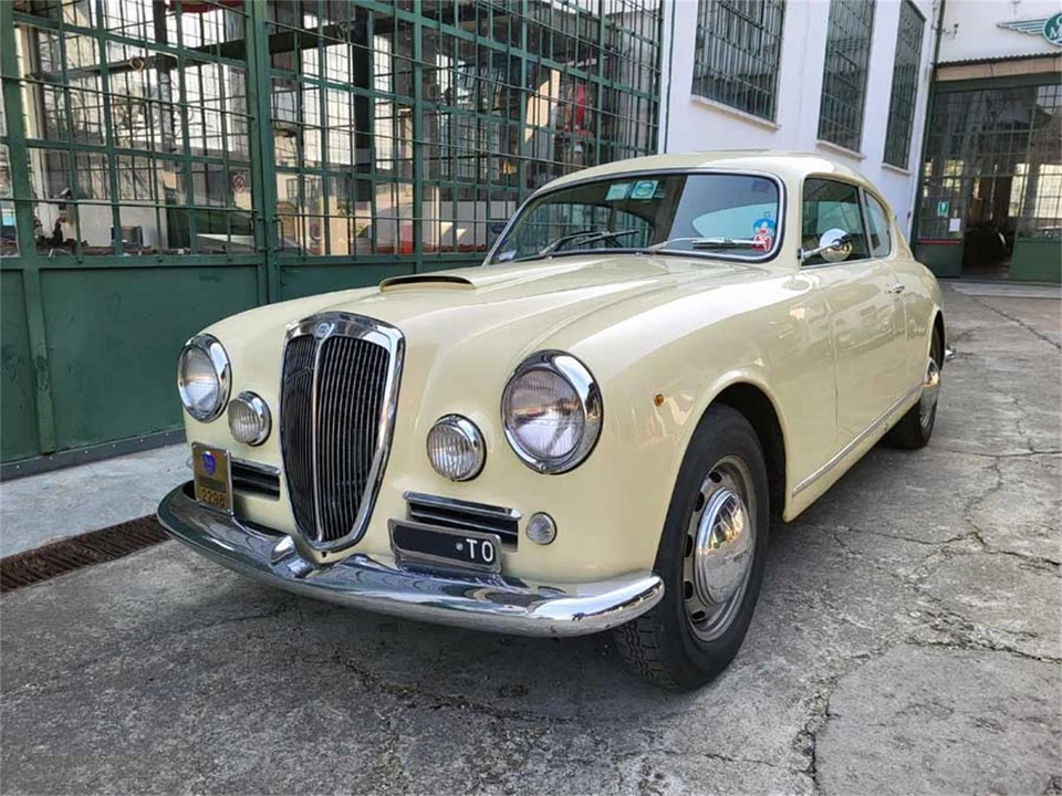 1954 Lancia Aurelia - Image 6 of 31