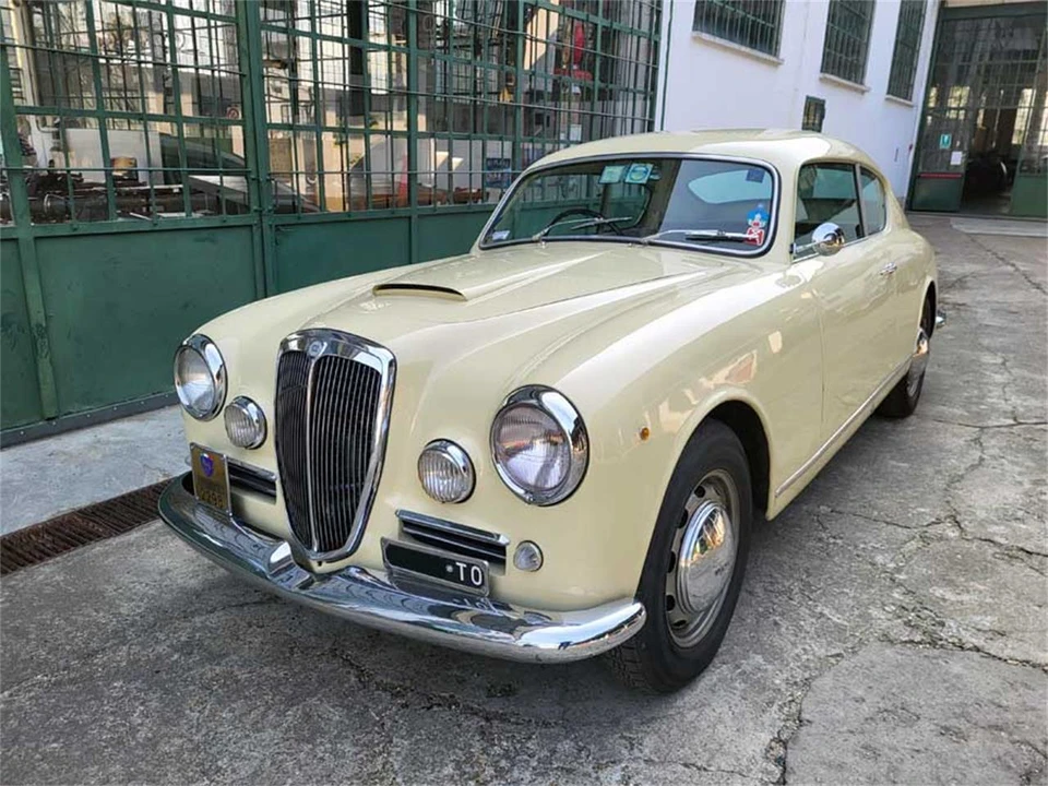 1954 Lancia Aurelia - Image 8 of 31