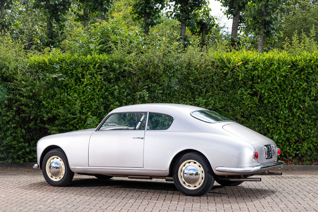 1954 Lancia Aurelia - Image 12 of 30