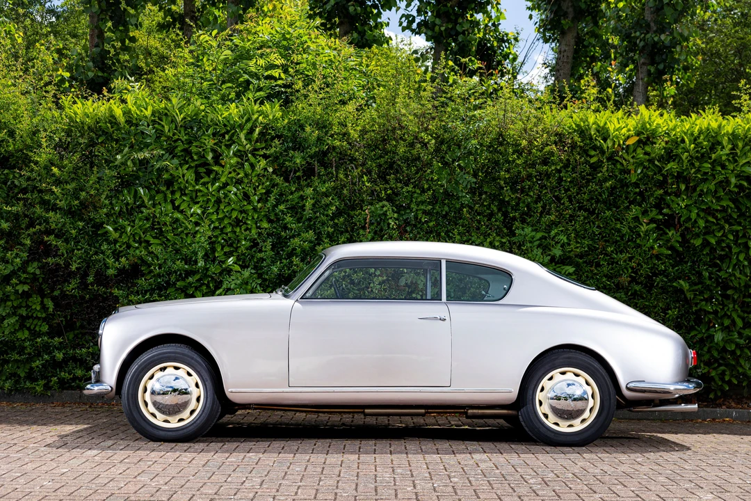 1954 Lancia Aurelia - Image 14 of 30