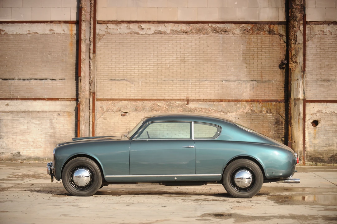 1954 Lancia Aurelia - Image 16 of 16