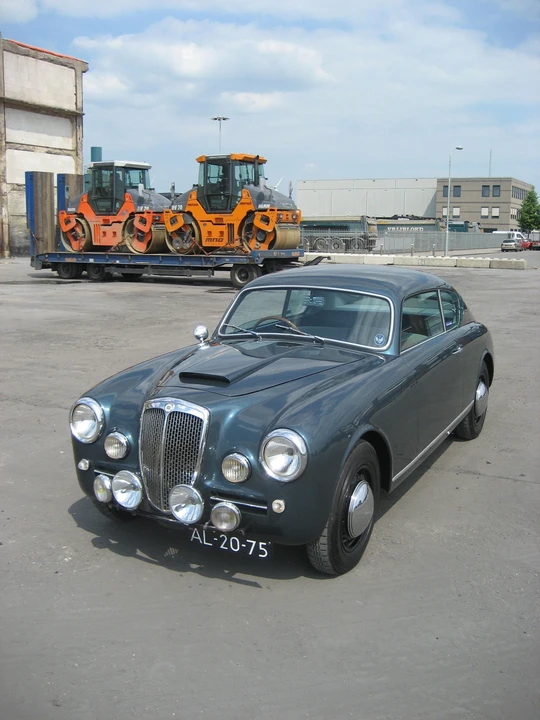 1954 Lancia Aurelia - Image 2 of 6