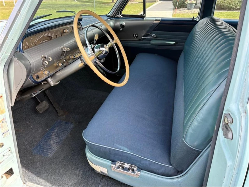 1954 Lincoln Capri - Image 10 of 16