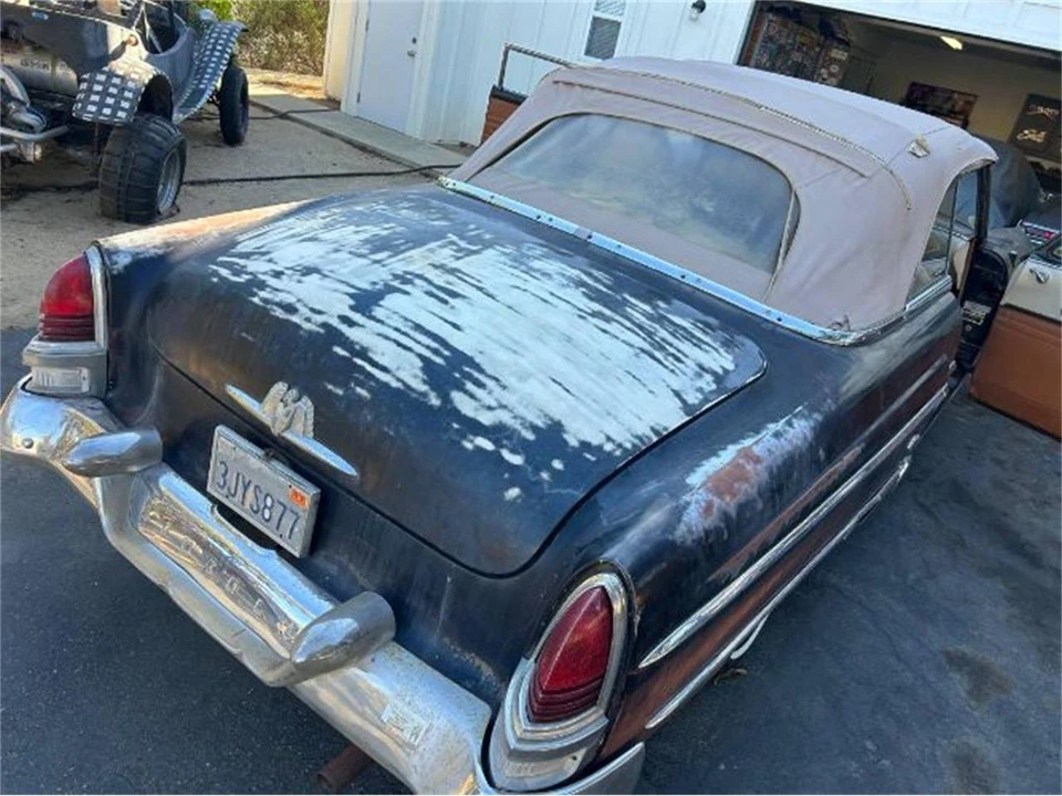 1954 Lincoln Capri - Image 15 of 21