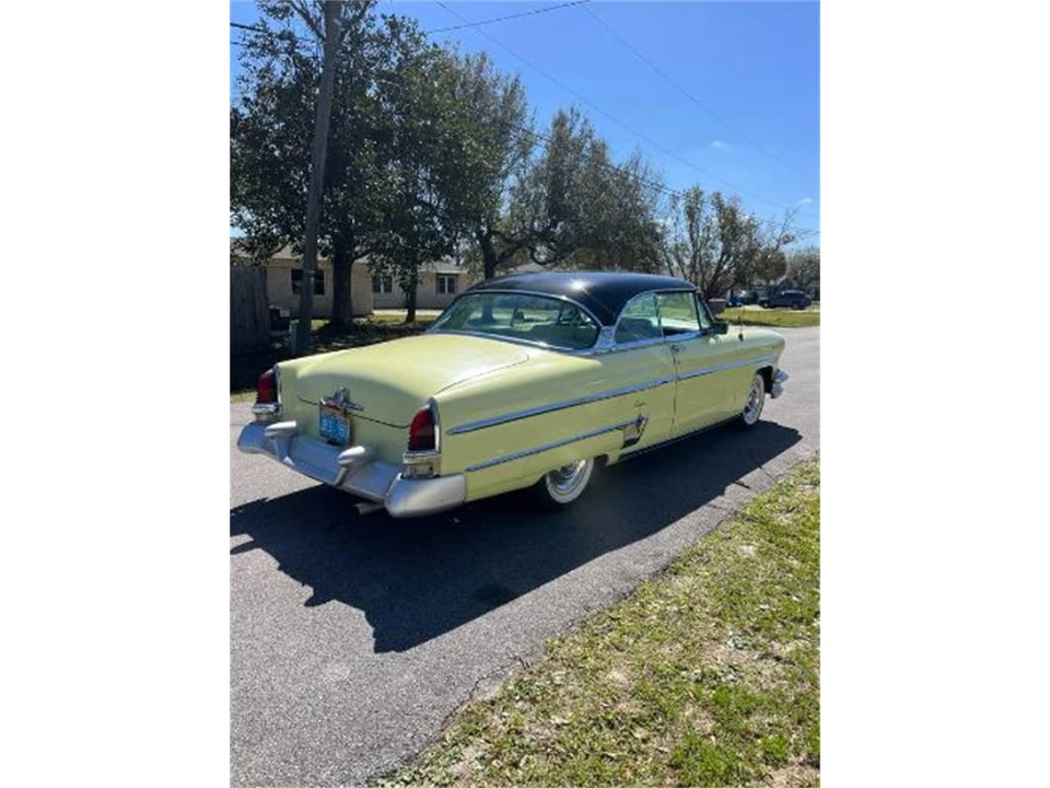 1954 Lincoln Capri - Image 10 of 11