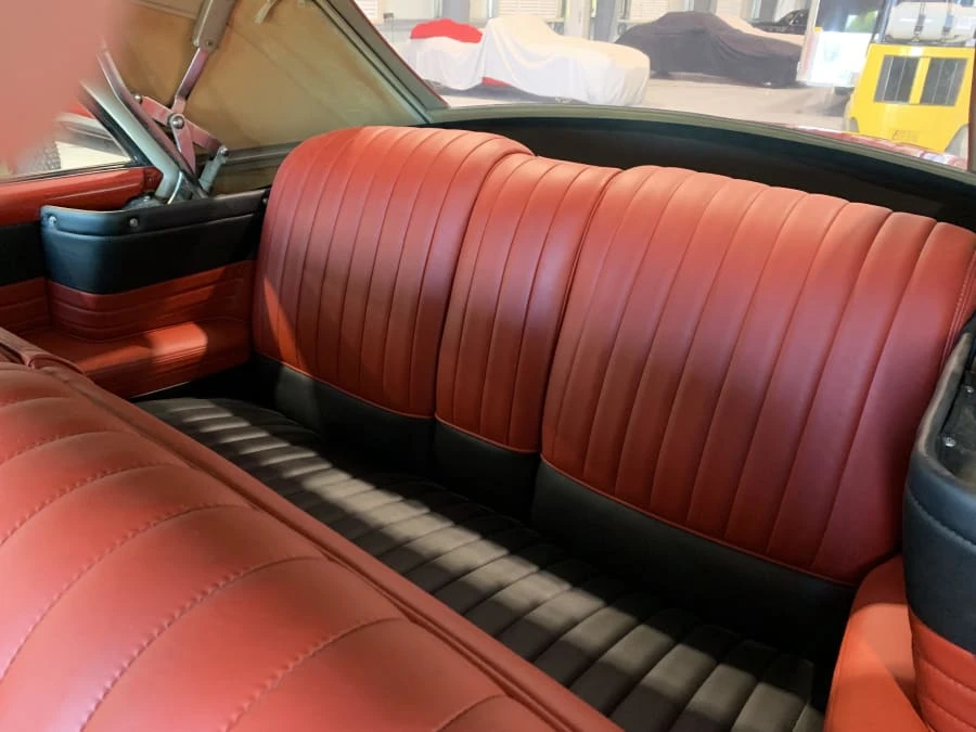 1954 Lincoln Capri - Image 9 of 20