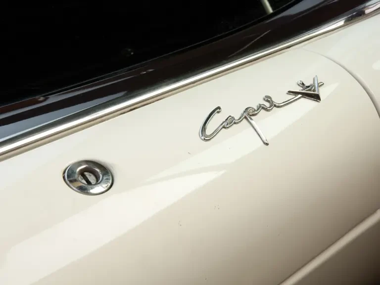 1954 Lincoln Capri - Image 19 of 25