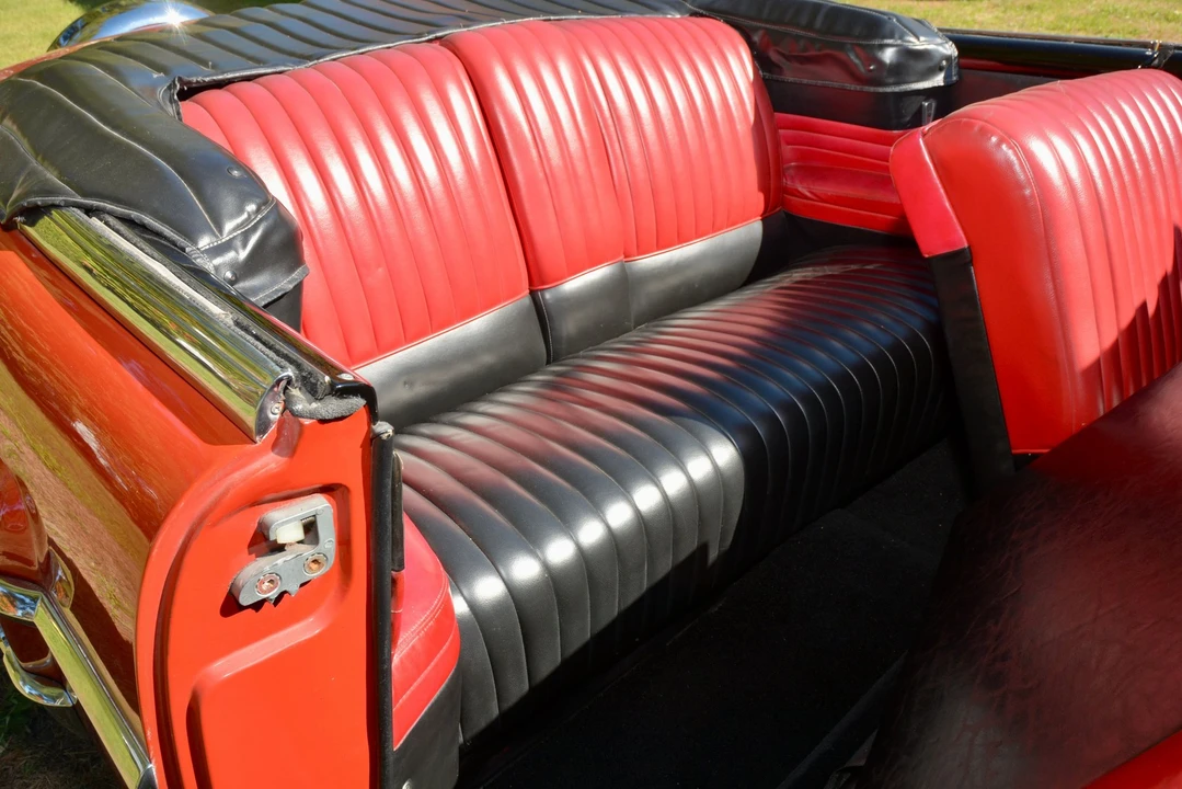 1954 Lincoln Capri - Image 16 of 18
