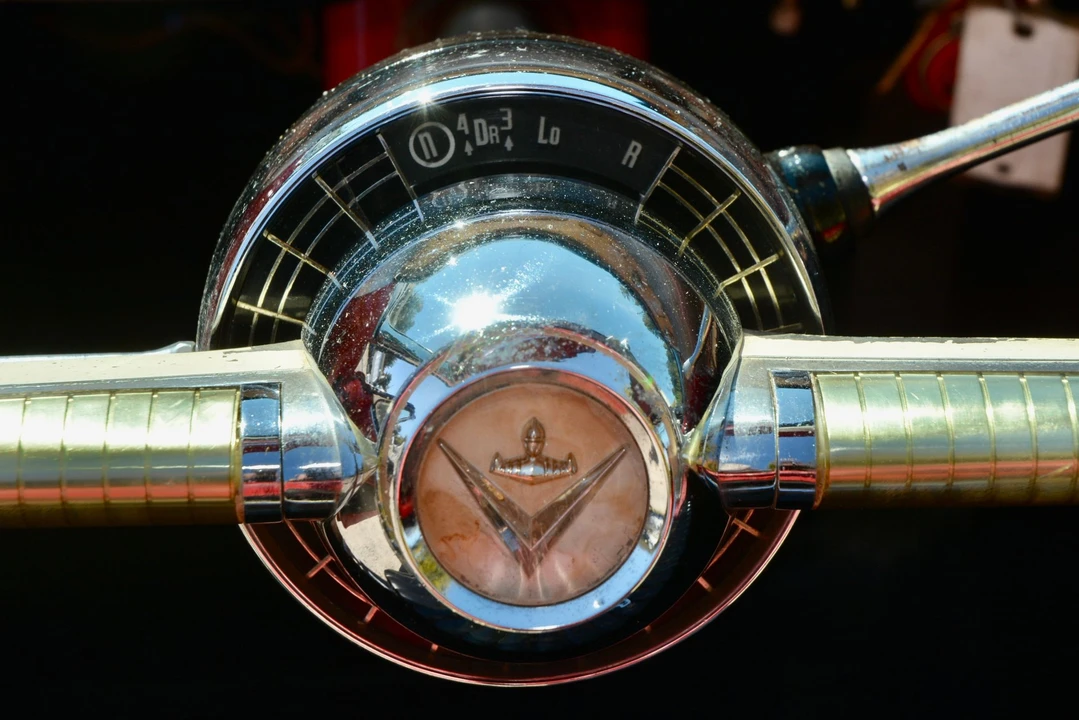 1954 Lincoln Capri - Image 10 of 18