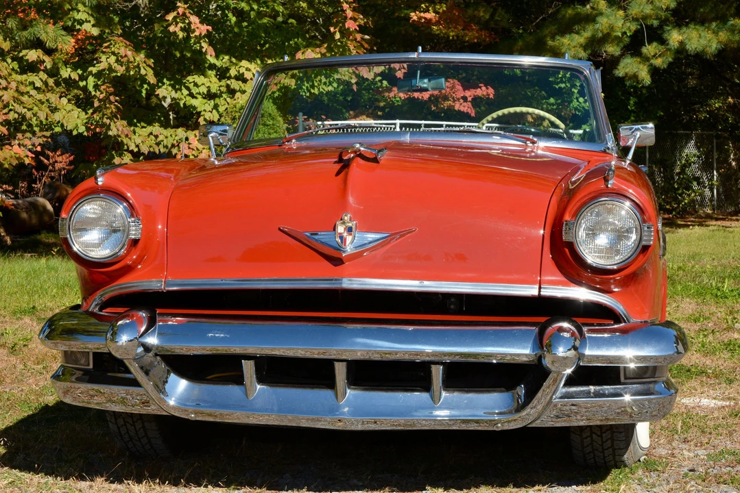 1954 Lincoln Capri - Image 17 of 18