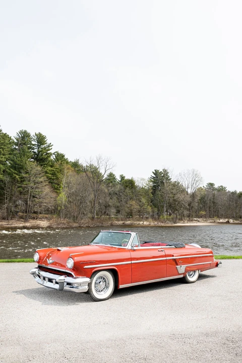 1954 Lincoln Capri - Image 2 of 31