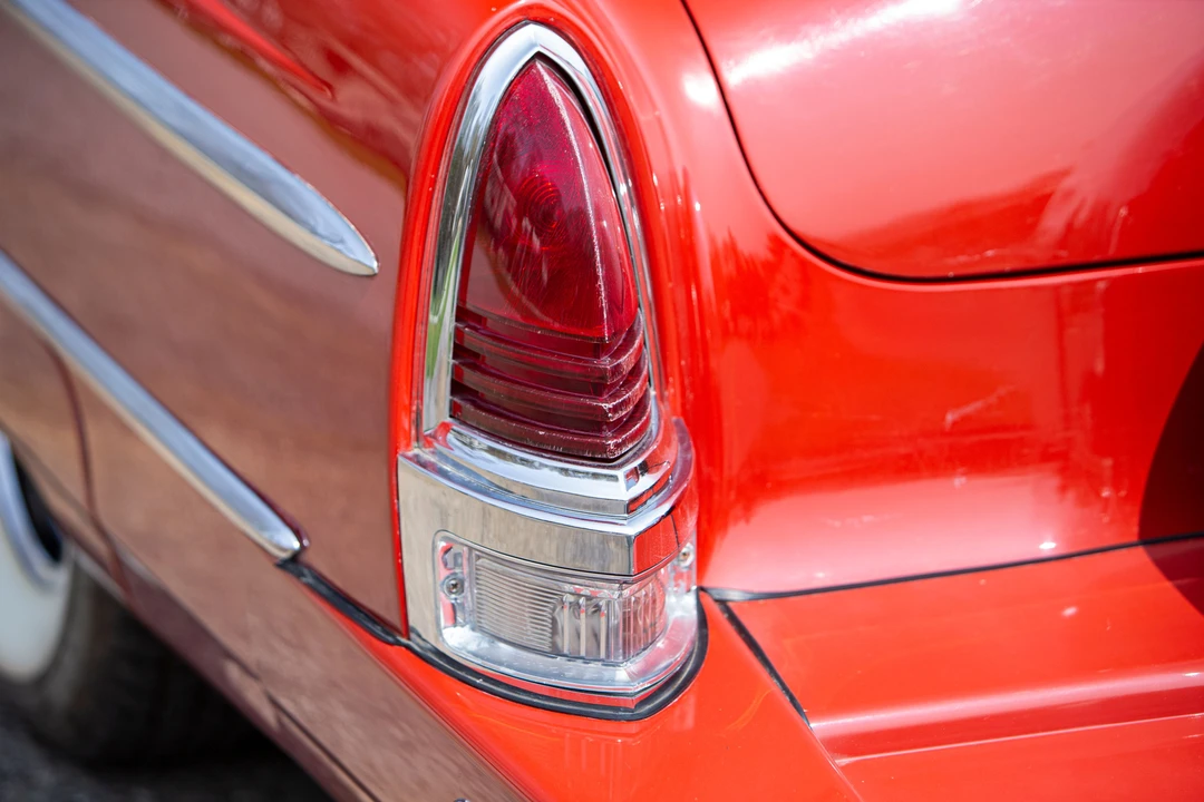 1954 Lincoln Capri - Image 14 of 31