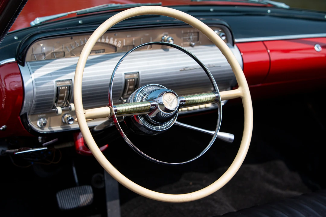 1954 Lincoln Capri - Image 11 of 31
