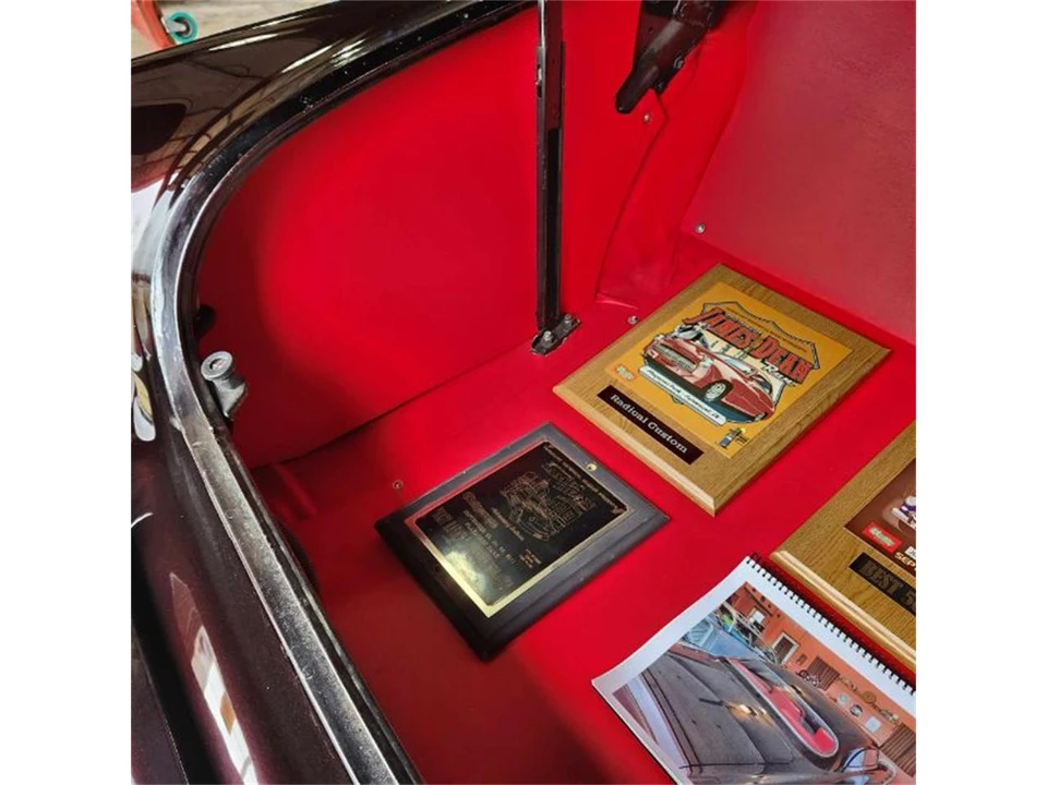 1954 Lincoln Capri - Image 11 of 16
