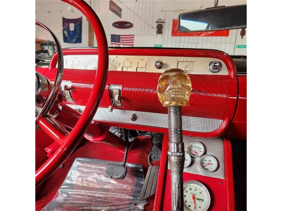 1954 Lincoln Capri - Image 10 of 16