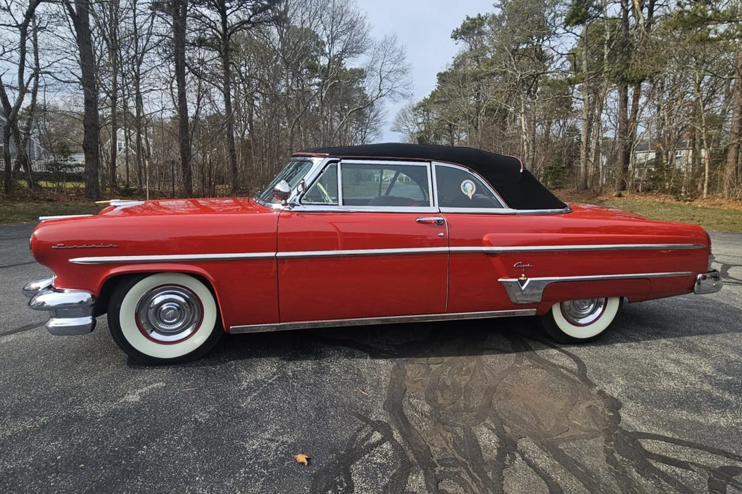 1954 Lincoln Capri - Image 3 of 7