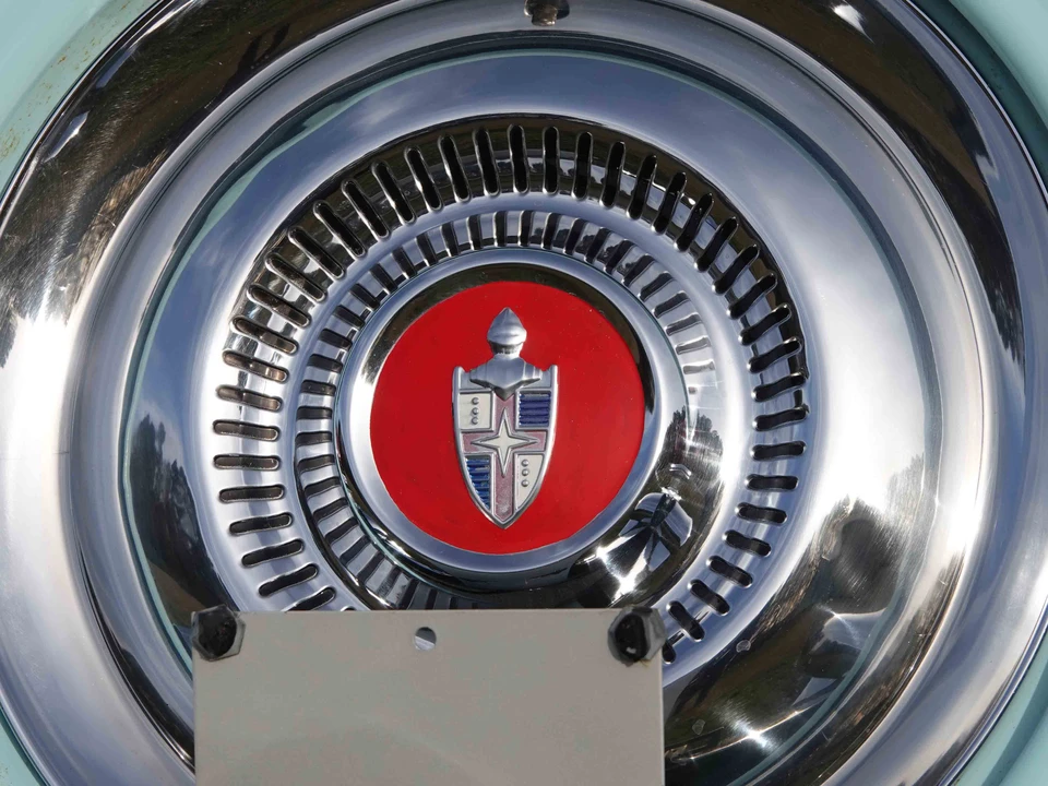 1954 Lincoln Capri - Image 24 of 31
