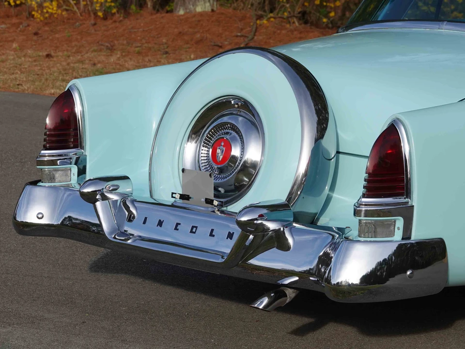 1954 Lincoln Capri - Image 26 of 31