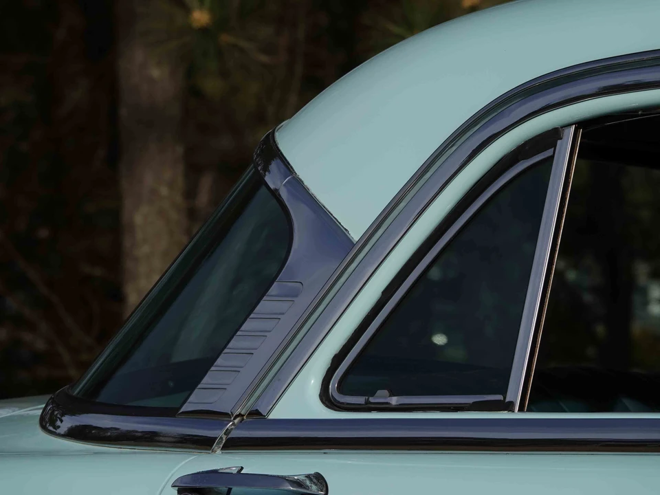 1954 Lincoln Capri - Image 16 of 31