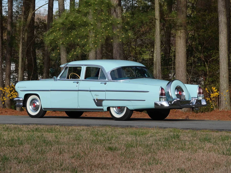 1954 Lincoln Capri - Image 8 of 31