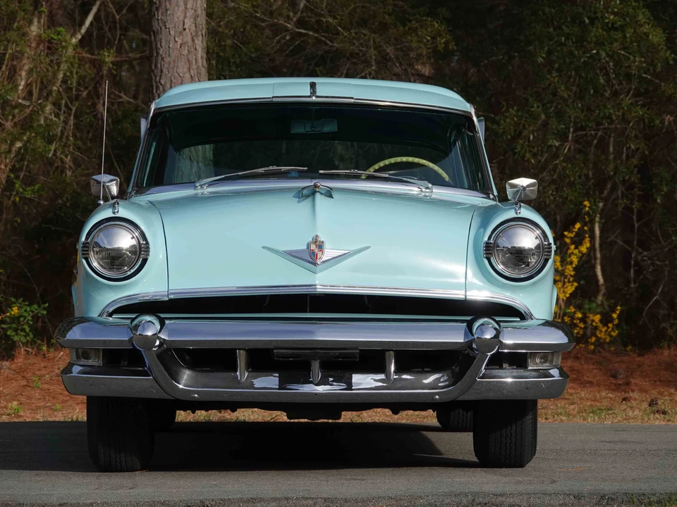 1954 Lincoln Capri - Image 4 of 31