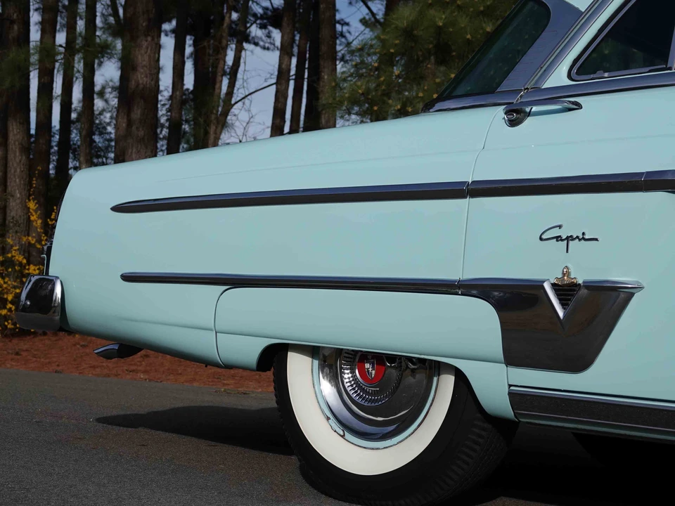 1954 Lincoln Capri - Image 31 of 31