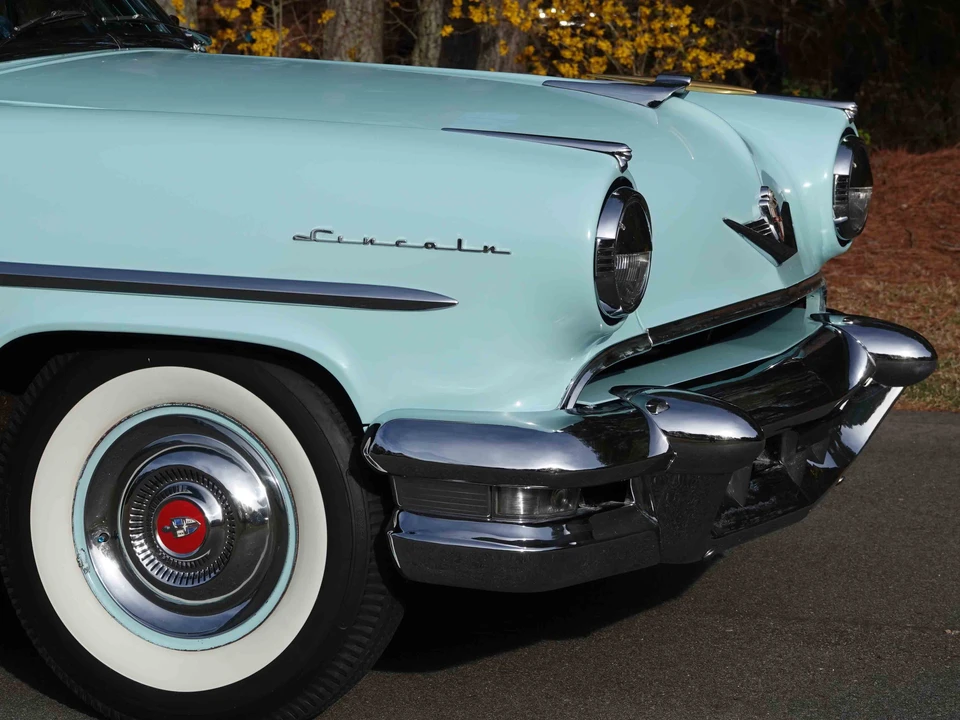 1954 Lincoln Capri - Image 17 of 31