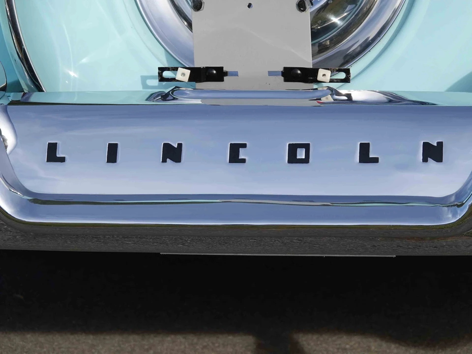 1954 Lincoln Capri - Image 23 of 31