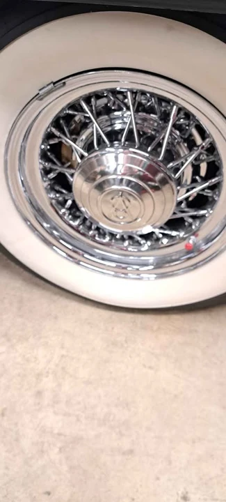 1954 Lincoln Continental - Image 2 of 11