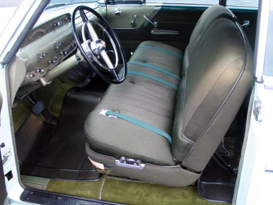 1954 Lincoln Cosmopolitan - Image 3 of 10