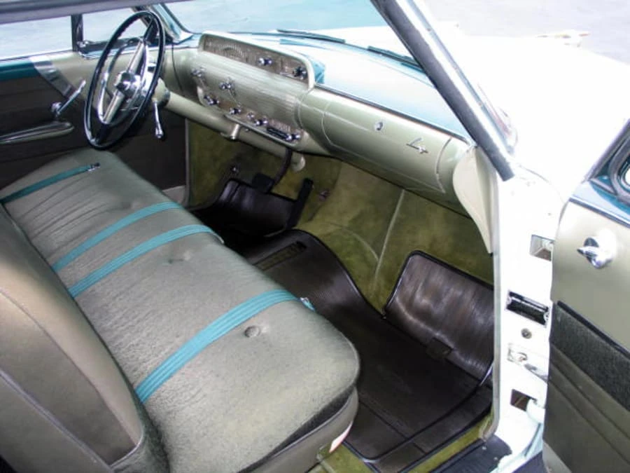 1954 Lincoln Cosmopolitan - Image 4 of 10