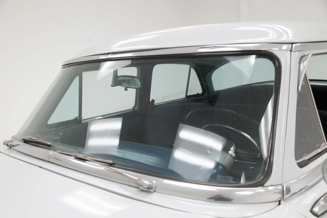 1954 Lincoln Cosmopolitan - Image 16 of 31