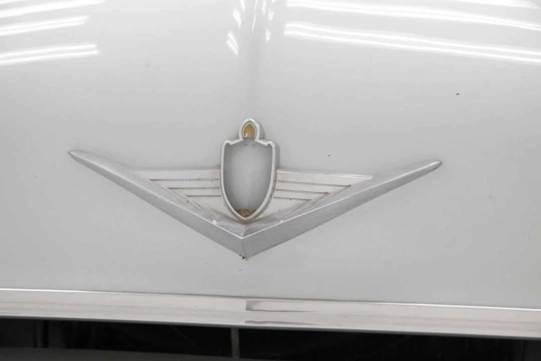 1954 Lincoln Cosmopolitan - Image 15 of 31