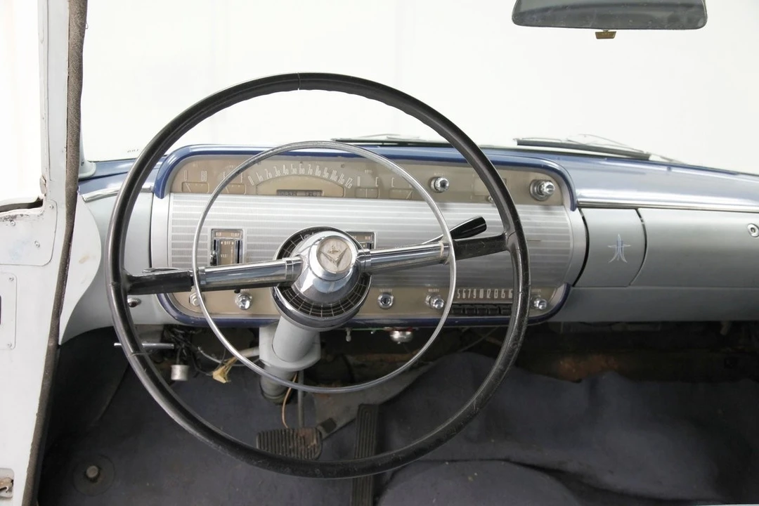 1954 Lincoln Cosmopolitan - Image 31 of 31