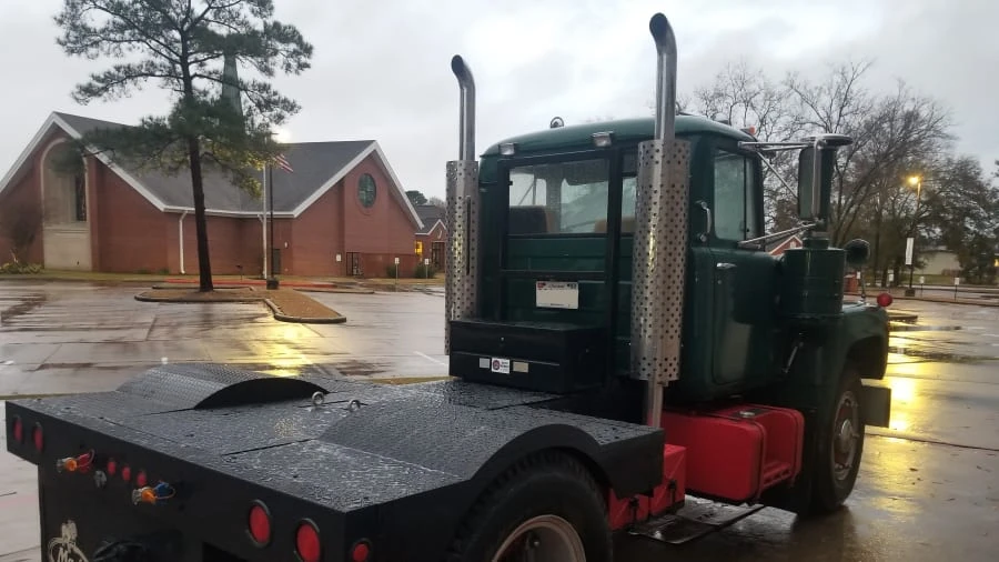 1954 Mack - Image 2 of 6