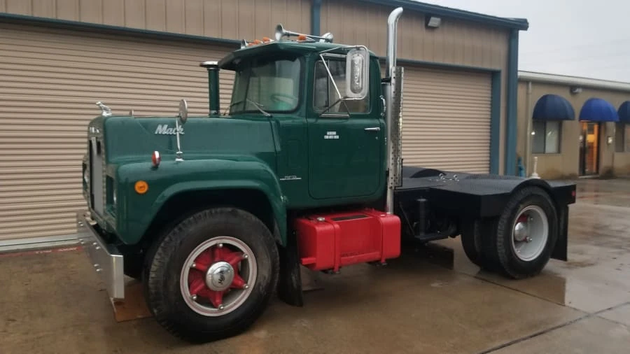 1954 Mack - Image 5 of 6