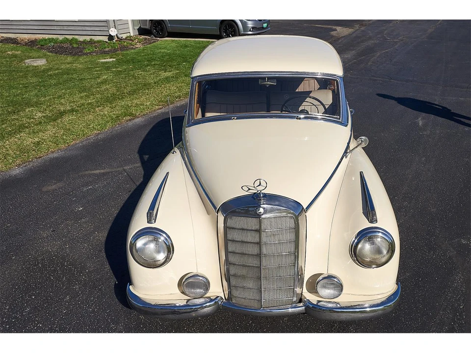 1954 Mercedes-Benz W186 & W189 Adenauer - Image 2 of 31