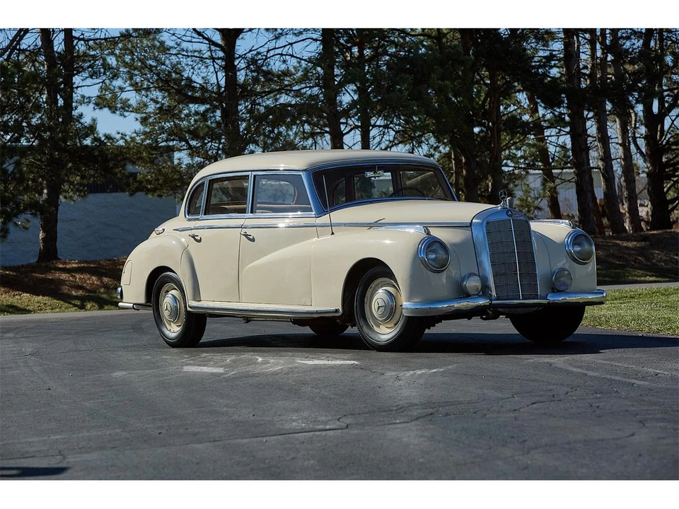 1954 Mercedes-Benz W186 & W189 Adenauer - Image 13 of 31